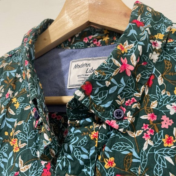 Modern Liberation Floral Print Short Sleeve Button Up - Medium - Picture 5 of 10